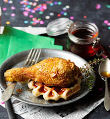 Pollo frito y gofres