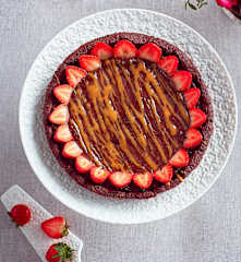 Chocolate Ganache Tart with Caramel