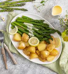 Szparagi z ziemniakami; Sos holenderski