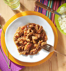Lomo saltado con arroz - Perú
