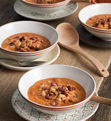 Guiso de judías con salchichas