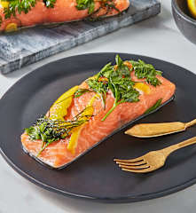 Sous-Vide Salmon with Lemon and Herbs