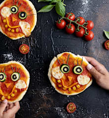Gluten-free mini pizzas