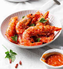 Gambones al vapor con salsa picante