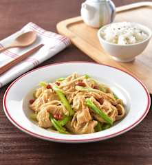 芹菜枸杞炒豆包