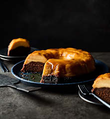 Steamed Chocolate Flan Cake