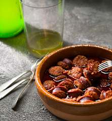 Chorizos a la sidra