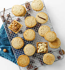 Biscotti integrali di frutta secca
