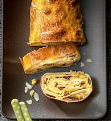 Tvarohový závin s pudingem