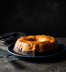 Bolo pudim de chocolate e baunilha a vapor