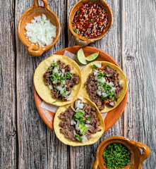 Tacos de lengua de res