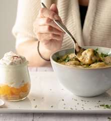 Zuppa di lenticchie gialle con polpette e dessert crema Solero