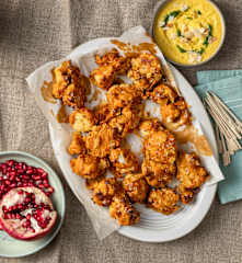 Gebackener Karfiol mit Sesam und Cornflakes