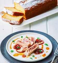 Menù: Tranci di tonno con composta di cipolla e plumcake allo yogurt (Bimby Friend)