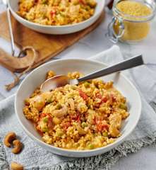 Hirsepilaw mit Hähnchen und Cherry-Tomaten