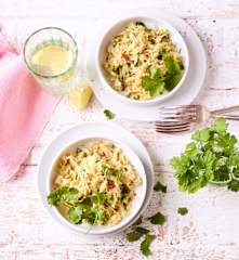 Ananas-Sauerkraut-Salat mit Cashews