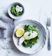 Steamed fish with green mash