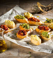 Crostini "Tricolore"