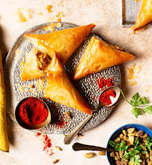 Briouats rellenos de queso y pistacho - Marruecos