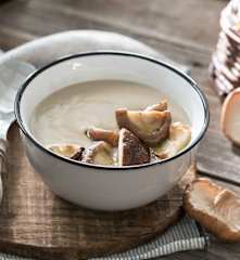 Crema parmentier de setas shiitake
