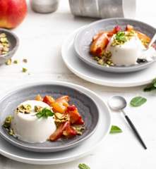 Panna Cotta mit Pfirsich