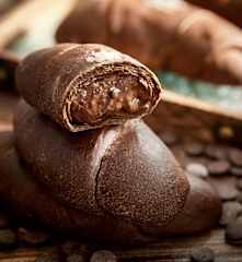 Soft and Fluffy Chocolate Buns