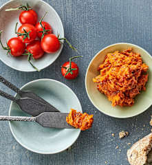 Burro al pomodoro