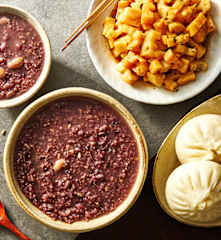 五谷杂粮粥/鲜肉包/糖醋莲藕