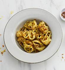 Conchiglie ai sapori mediterranei