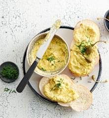 Panini con insalata di uova