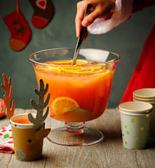 Non-alcoholic Christmas punch