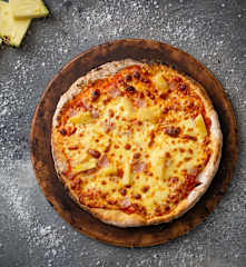Hawaiian gluten-free pizza