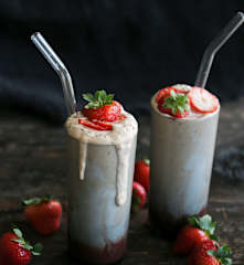 Strawberry Glaze Skin Smoothie