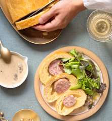 Saucisse de Morteau en brioche, infusion aux morilles