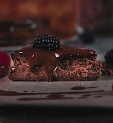 Fındık Ezmeli Çikolatalı Cheesecake