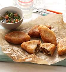 Meat and Cheese Stuffed Cassava (Carimañolas de carne y de queso)