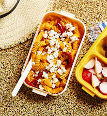 Pasta con crema di peperoni e Feta
