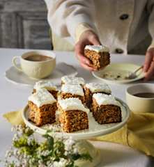 Ananas-Carrot-Cake