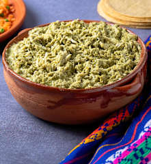 Pollo con mole verde