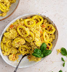 Calamares al azafrán con verduras y cuscús TM6