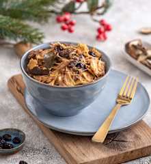 Łazanki z kapustą kiszoną i żurawiną