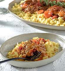 Κοκκινιστό κοτόπουλο