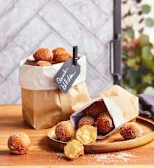 Quarkbällchen mit Zimtzucker