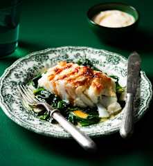 Bacalao con mayonesa de ajo al caramelo