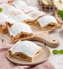 Royal Mountains Apple Pie (Szarlotka „królewskie góry”)