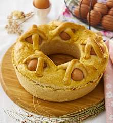 Casatiello sugna e pepe