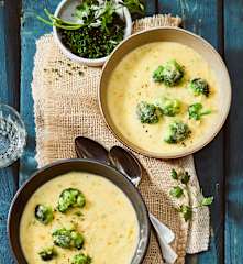 Cheddar-Brokkoli-Suppe