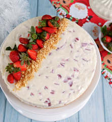 Strawberry White Chocolate Cheesecake