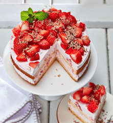 Erdbeer-Sahne-Torte ohne Gelatine