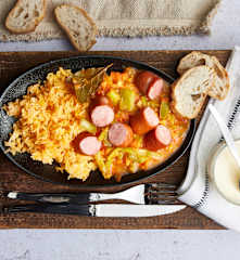Rougail saucisses et flan coco